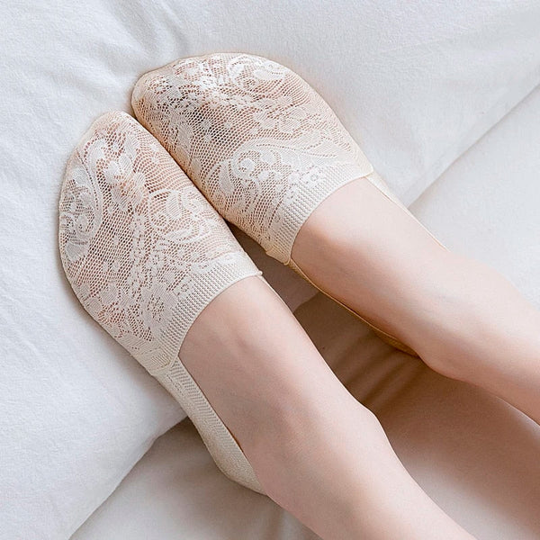 Lace Silver Gray Lightweight Socks - No Slip